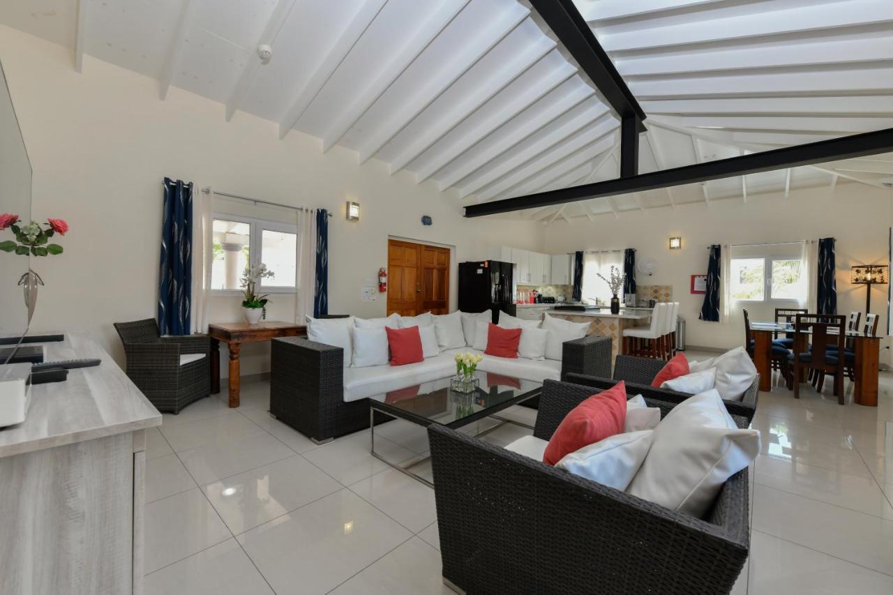 Villa Swiss Paradise With Private Pool Παλμ Μπιτς Εξωτερικό φωτογραφία