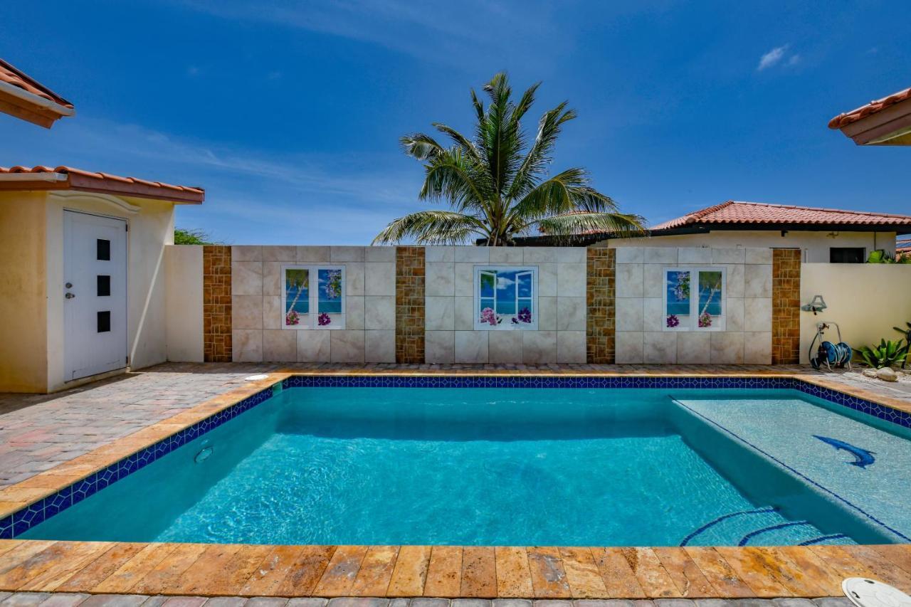 Villa Swiss Paradise With Private Pool Παλμ Μπιτς Εξωτερικό φωτογραφία