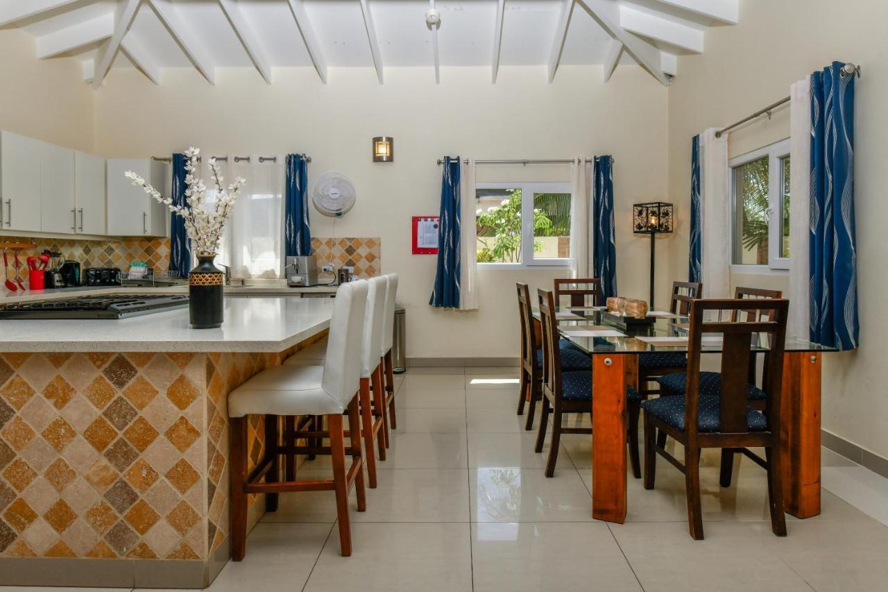Villa Swiss Paradise With Private Pool Παλμ Μπιτς Εξωτερικό φωτογραφία
