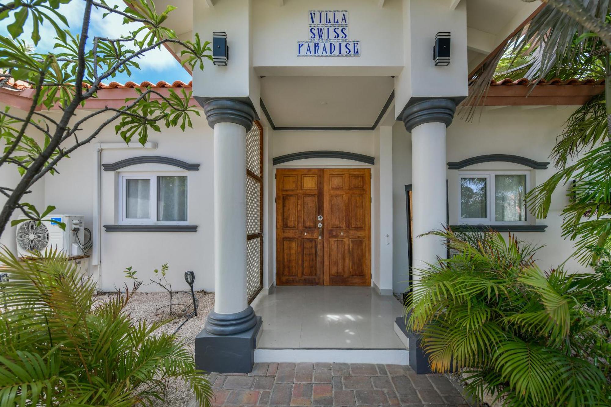 Villa Swiss Paradise With Private Pool Παλμ Μπιτς Εξωτερικό φωτογραφία
